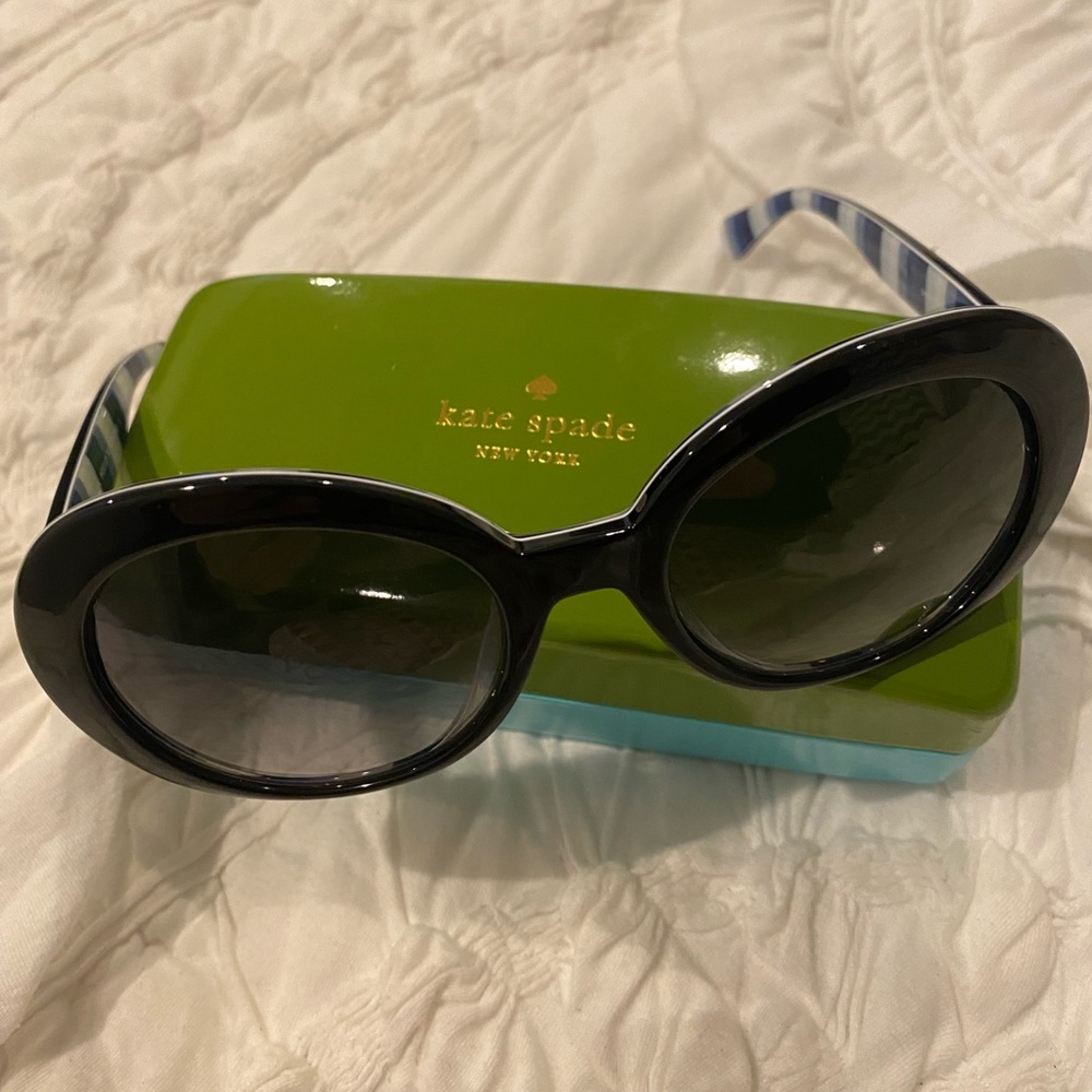Authentic Kate Spade sunglasses in black with navy.